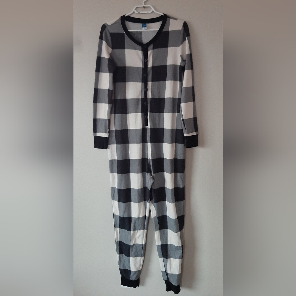Old Navy Onesie ~ Large